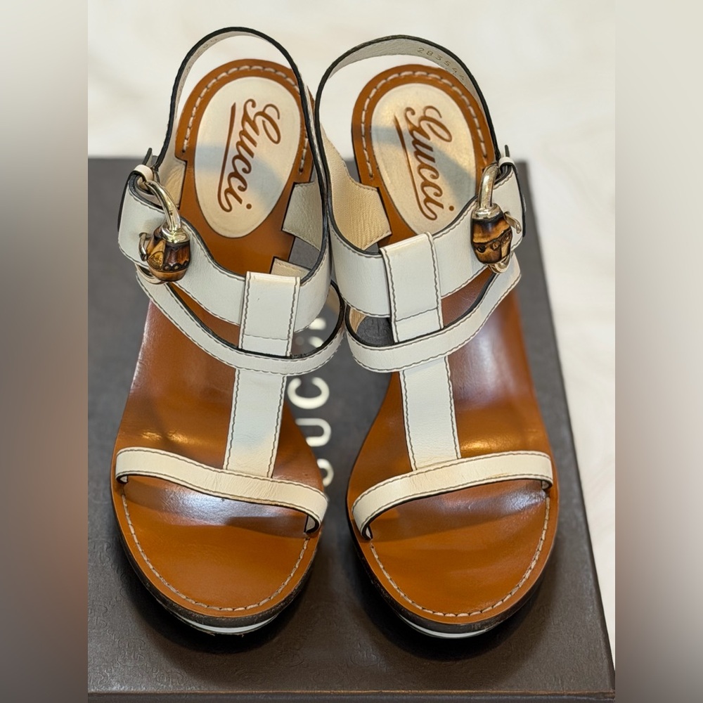 Gucci Lifford Heeled Sandals – Mystic White | Size 38.5 (US 8.5) | T-Strap